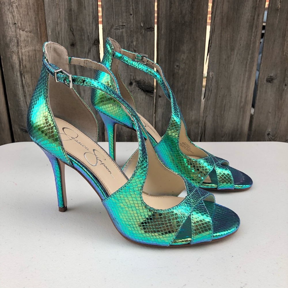 🧜🏽‍♀️ Jessica Simpson Averie Sandal Women’s Sz 8